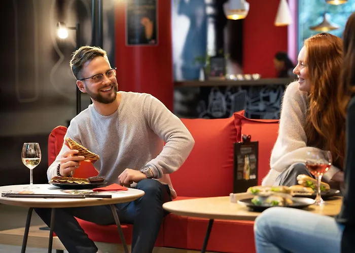 Ibis Centrum 호텔 3*