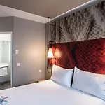 Ibis Centrum Hotel 3*
