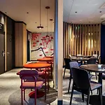 Hotel Ibis Centrum 3*
