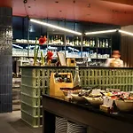 Ibis Centrum Hotel 3*