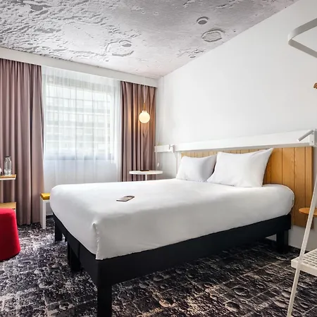 Ibis Centrum Hotel 3*