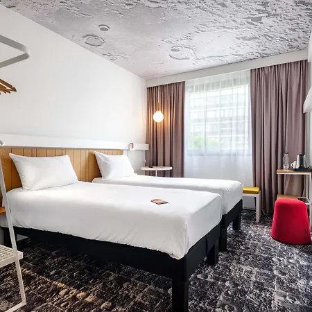 Ibis Centrum 3*