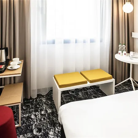 Ibis Centrum 3*