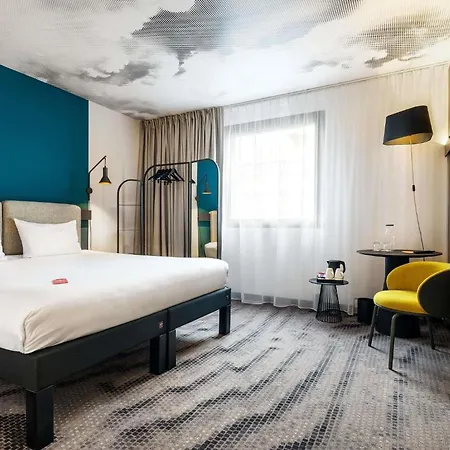 Ibis Centrum 3*