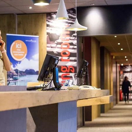 Ibis Centrum Hotel 3*