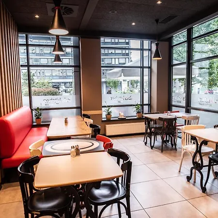 克拉科夫中心宜必思酒店 酒店 克拉科夫