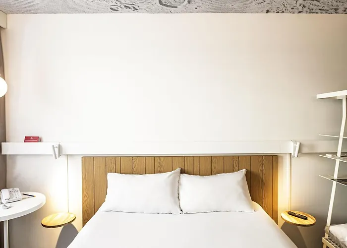 Ibis Centrum Hotel 3*